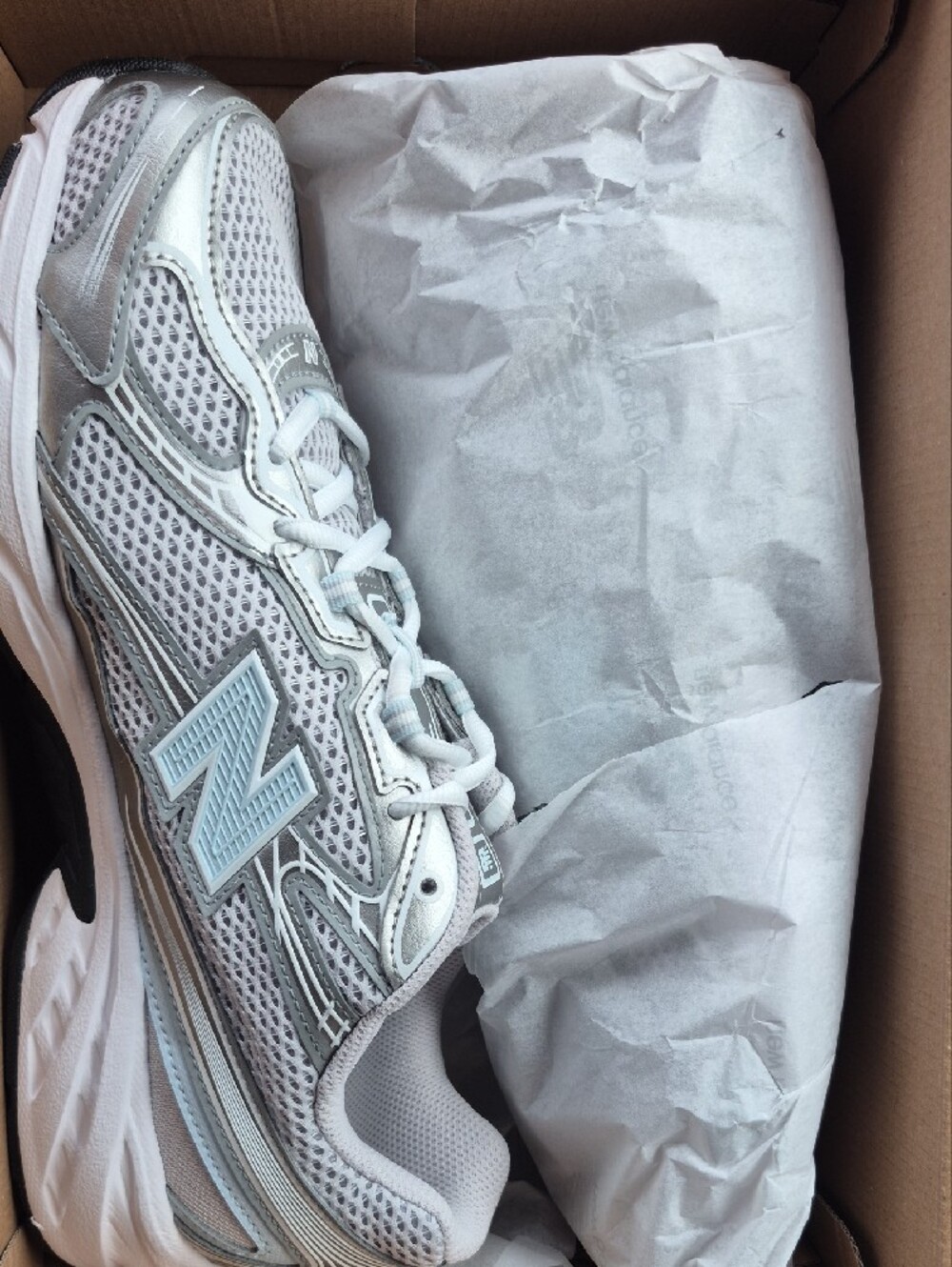 New Balance Women's Mesh Running Sneaker in Light Gray & Pale Blue - Picture 5 of 10